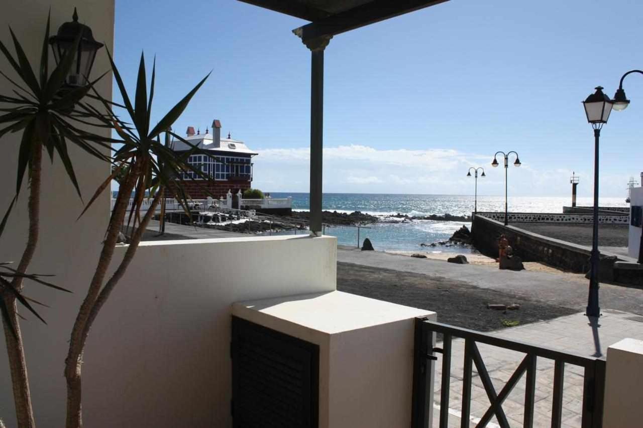Apartamentos El Charcon Arrieta  Exterior foto